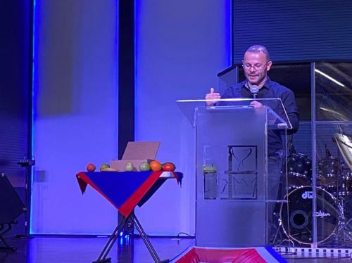 3fd8a6d4-972f-43ed-b5b6-ab557c30aac2