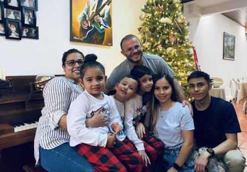 63cb37ad-ab3a-44d7-9b74-79f77f982bff