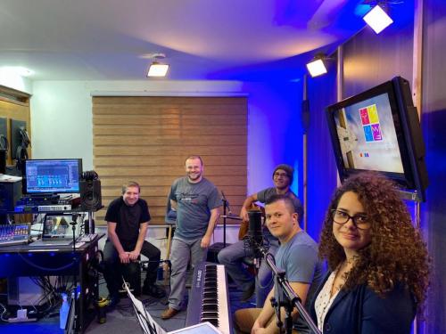 de4e40b2-9079-432d-8b07-a0a8c018a55c